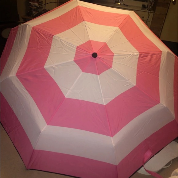 Victoria's Secret Accessories - 😍 Victoria's secret vintage umbrella 😍